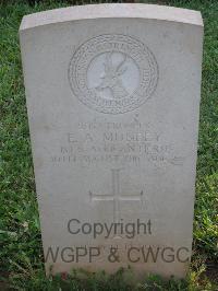 Dar Es Salaam War Cemetery - Mundey, Edward Arthur